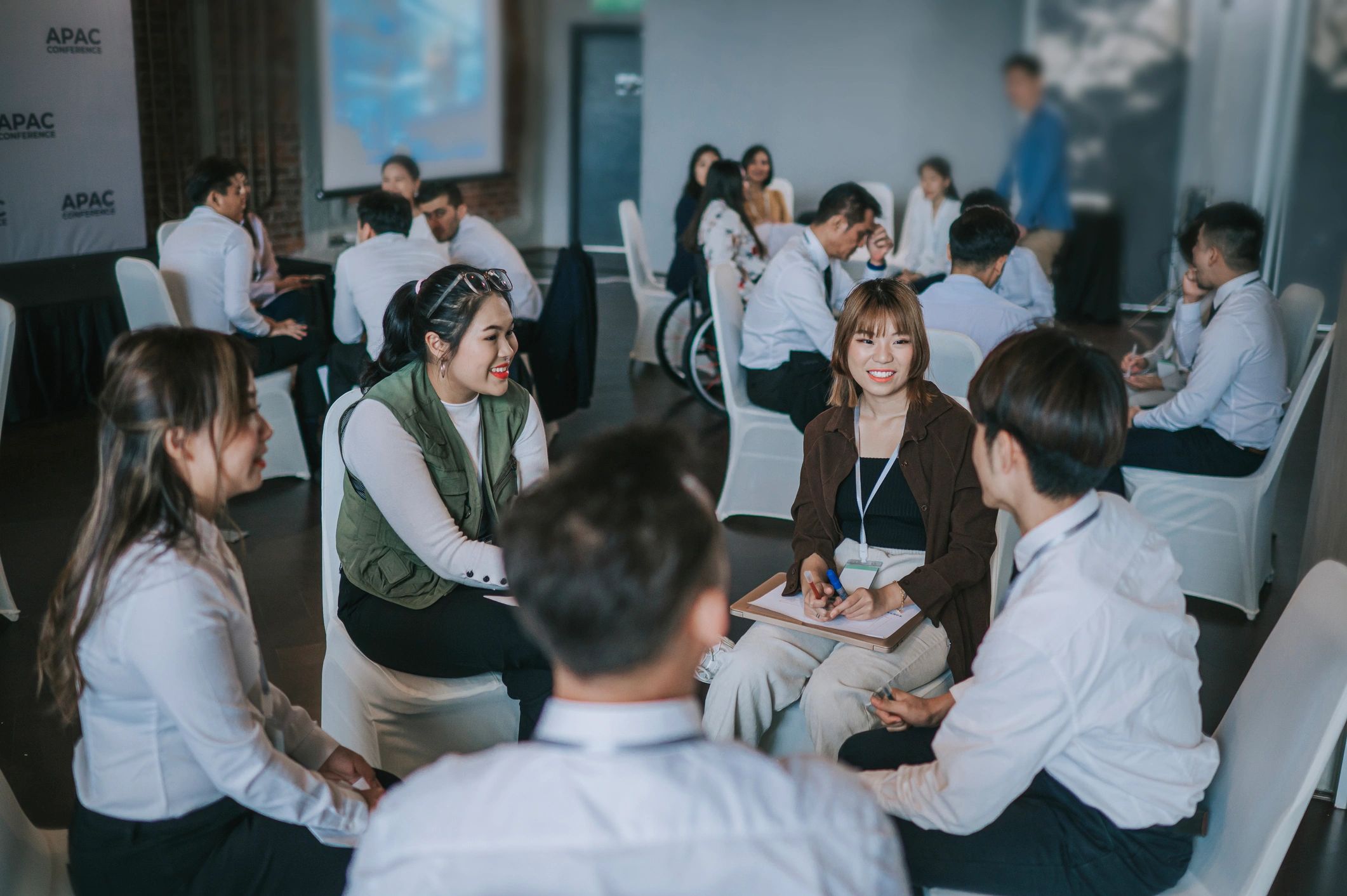 Facilitated team workshop session